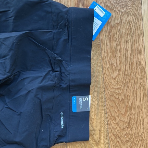 *SOLD* NWT Columbia active fit straight leg black pants - Picture 5 of 6
